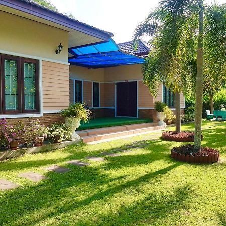 Malinee Villa Phuket Bangtau-part Kültér fotó
