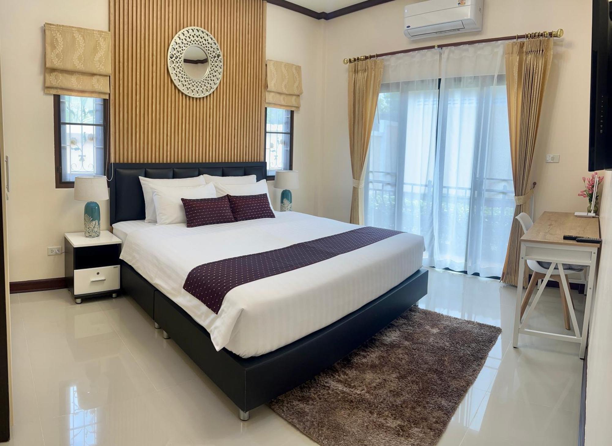 Malinee Villa Phuket Bangtau-part Kültér fotó
