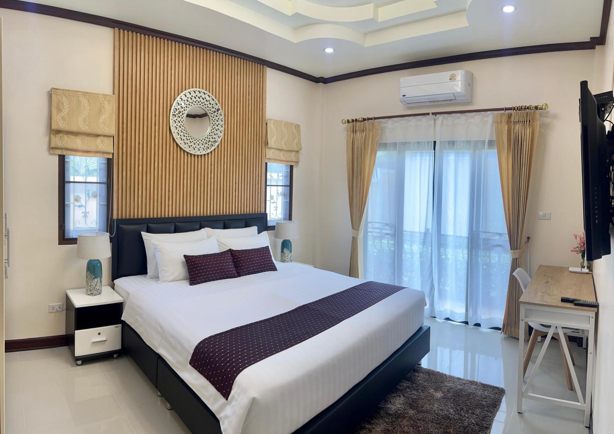 Malinee Villa Phuket Bangtau-part Kültér fotó