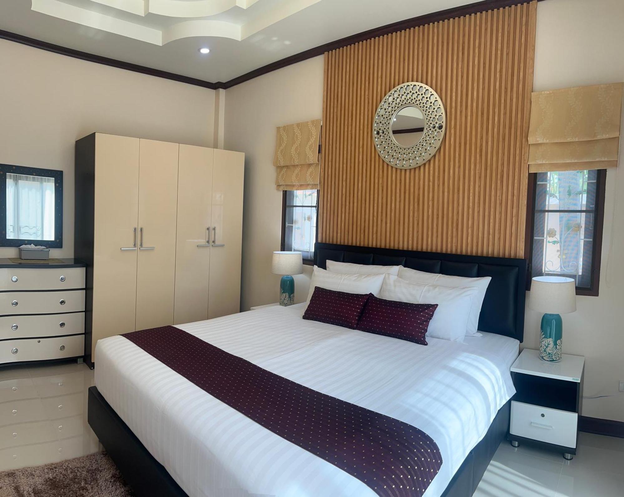 Malinee Villa Phuket Bangtau-part Kültér fotó