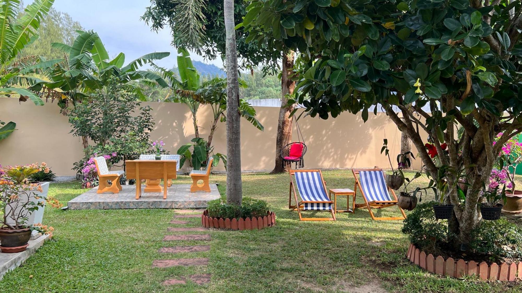 Malinee Villa Phuket Bangtau-part Kültér fotó